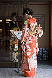 《英雄联盟》S14半决赛今晚开打：中国LPL内战